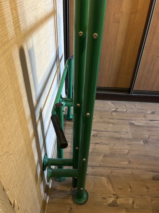 Спортивна шведська стіна Турнік, можете ще бруси додати  (є кріплення)