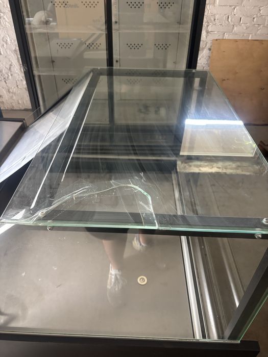 Холодильна вітрина куб холодильне обладнання