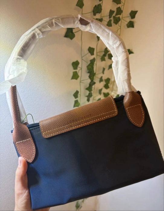 Mala LongChamp Preta OU Azul Marinho