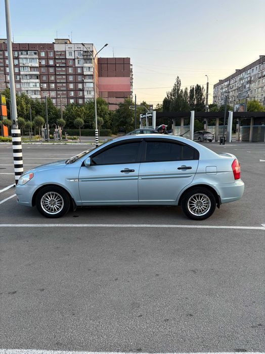 Hyundai Accent 2008