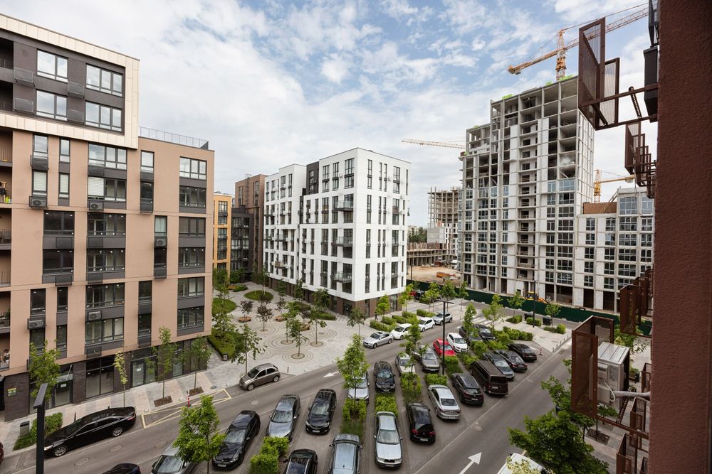 Подобово нова квартира у "Файна Таун". Салютна, Нивки, Щербаківського