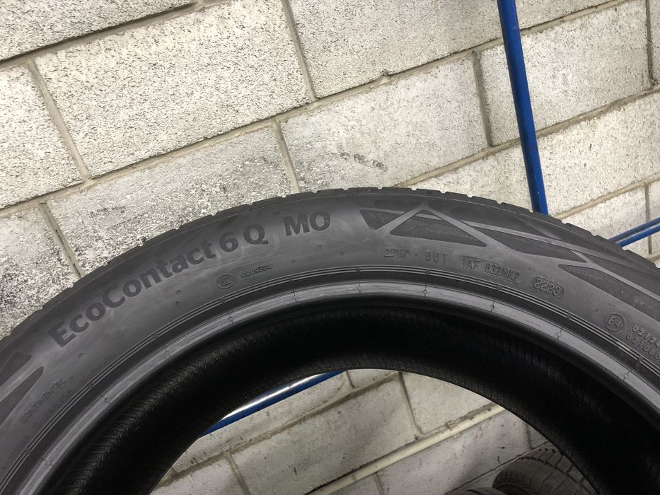 Різноширокі літні шини 235/50 R20 i 255/45 R20 CONTINENTAL