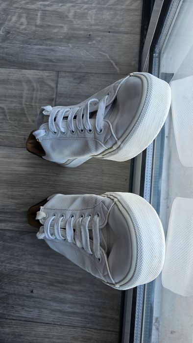 Tenis Zara, como novos