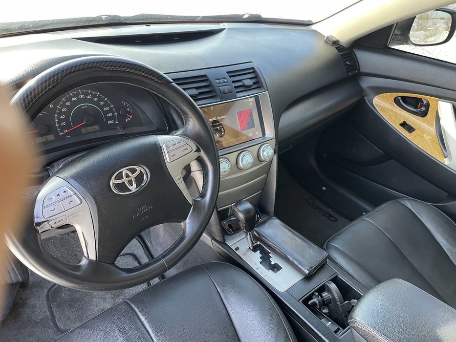 Продам токту камри 2008 р. в. В гарному стані.