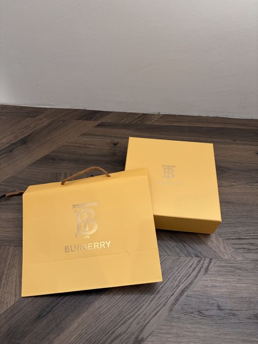 Pasek Burberry czarno-złoty