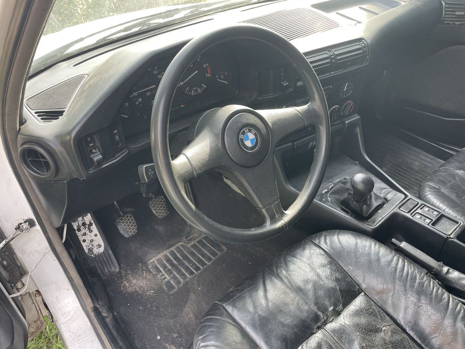 Продам BMW e34 .