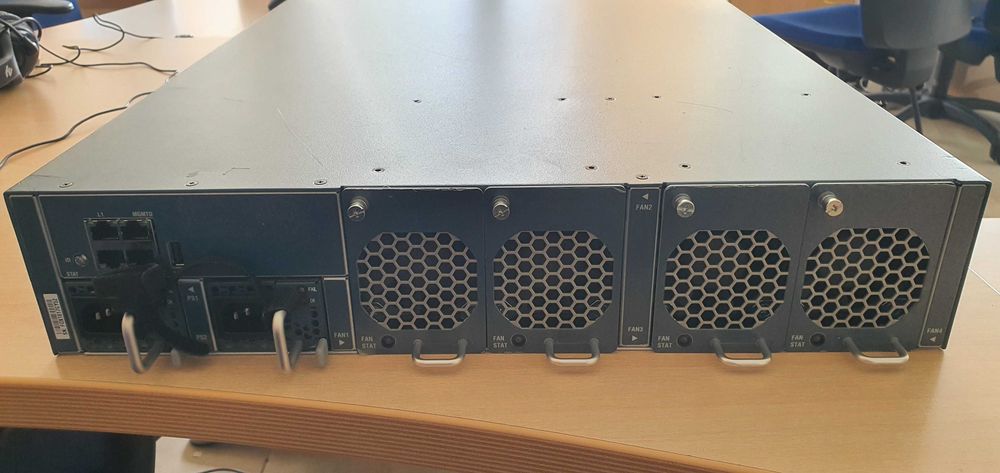 Комутатор Cisco UCS 6296UP