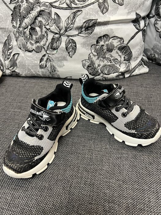 Кросівки для хлопчика 25 spider