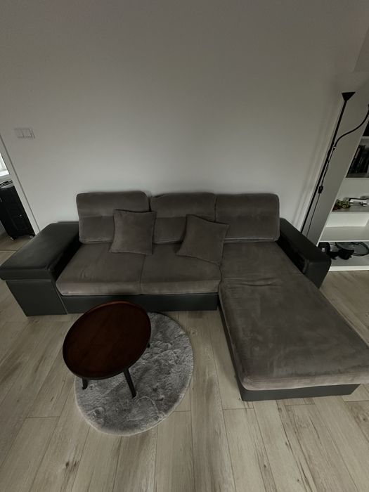 Kanapa szara za darmo