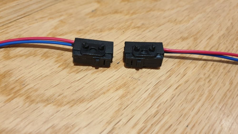 Kiit Microswitch da fechadura do grupo Vag - Audi, Seat, Vw, Skoda