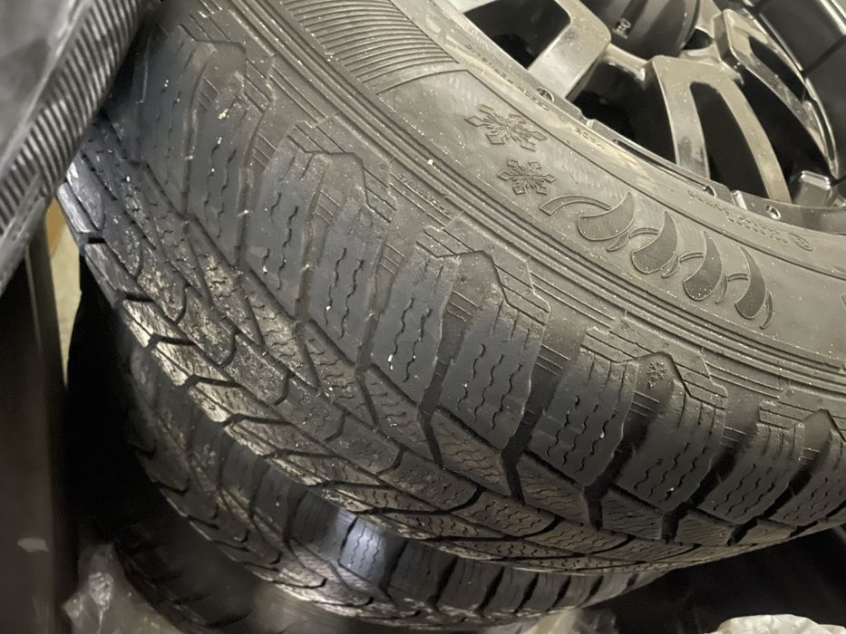 Шини з дисками 265/60 R18 Padjero