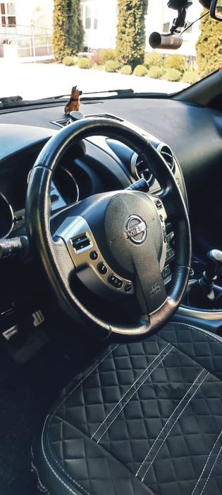 Nissan Qashqai j10