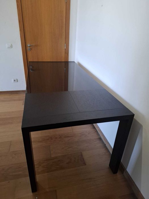 Mesa de Jantar Extensível c/ Vidro – Wengué – 160/205 cm