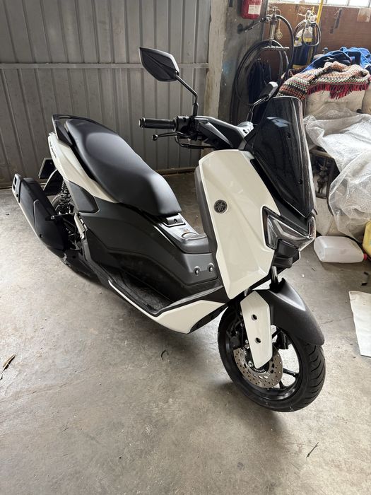Yamaha Nmax 2025