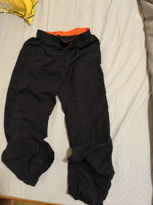 Vendo 2 calças rapaz fato de treino