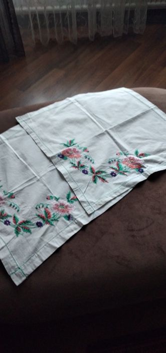 Серветки вишиті вручну