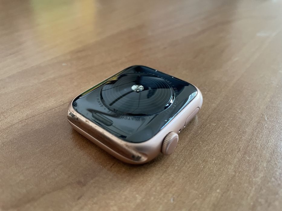 Apple Watch SE 44 mm