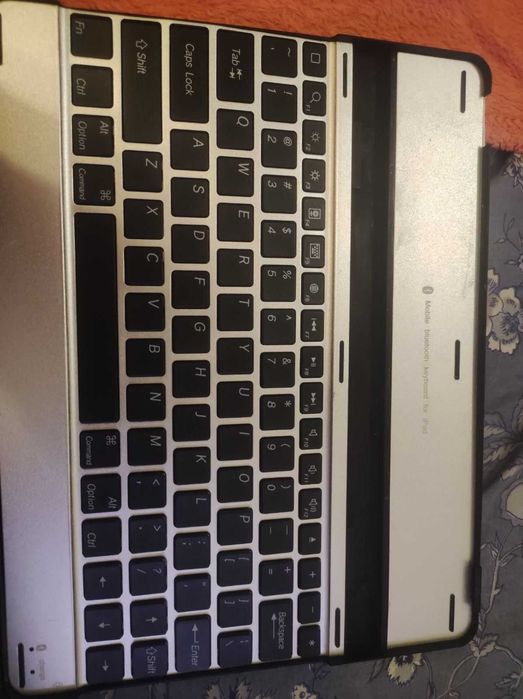 Безпроводная клавиатура  IPAD