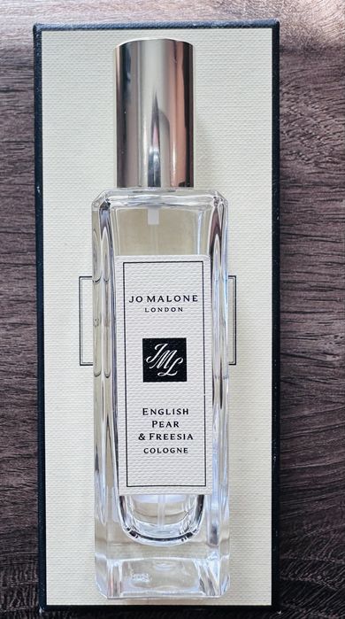 jo malone english pear & freesia - купити товари моди та стилю