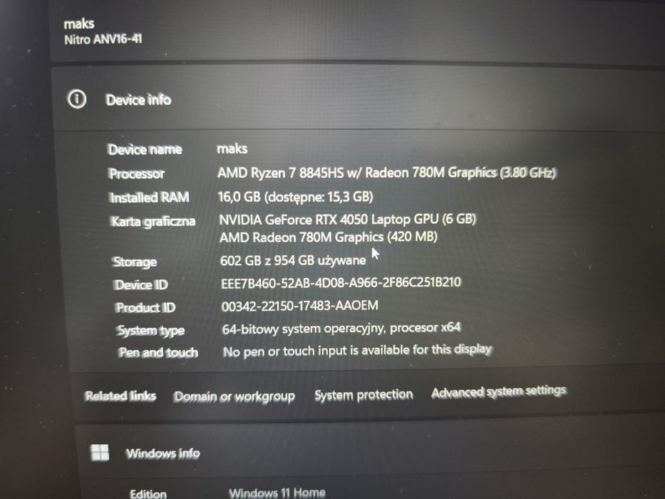 Sprzedam laptopa acer nitro v16
