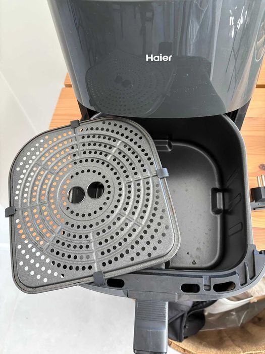 Air Fryer HAIER como NOVA