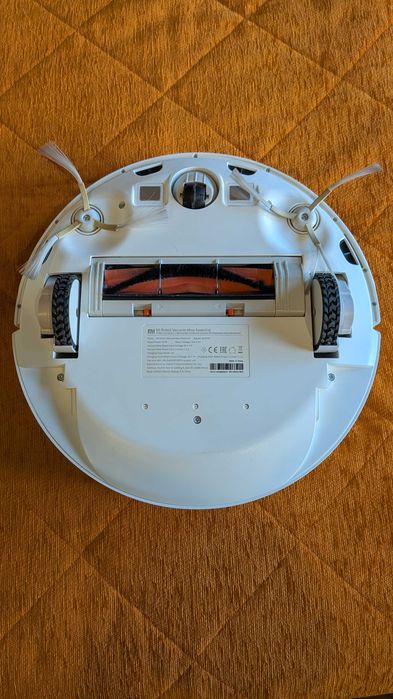 Mi Robot Vacuum-Mop Essential
