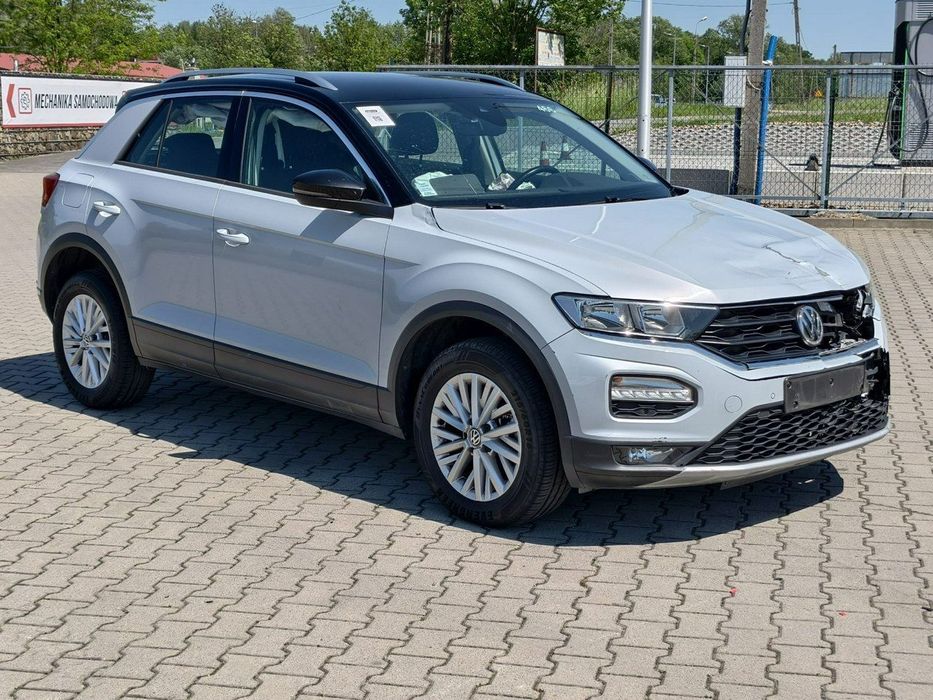 Volkswagen T-Roc 1,0 benzyna 115ps* 6-biegów* kamera cofania* nawigacja* ICDauto.com