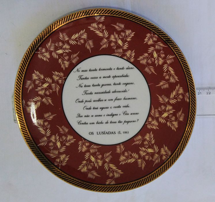 Decorative plate, limited edition (Portugal/Timor), Spam porcelain.
Price