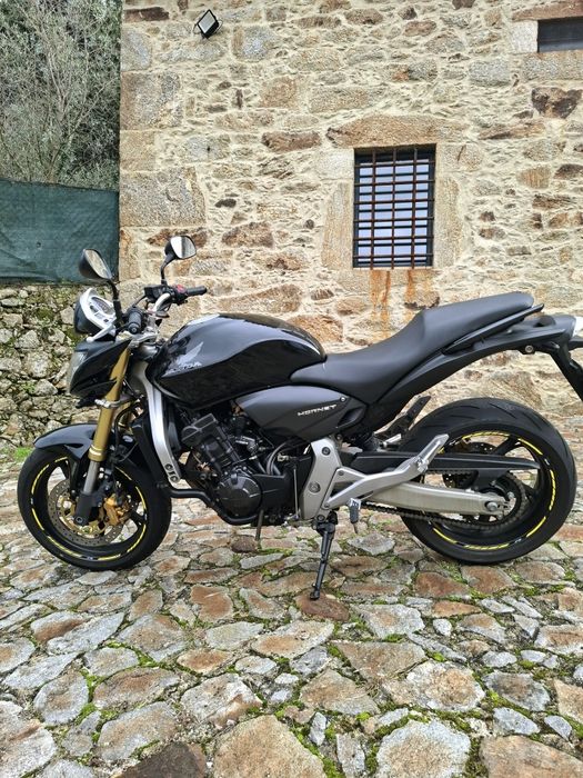 Honda Hornet 600 A2 /25kw  PC41