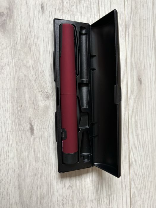Pen do insuliny z futeralem