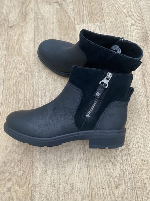 Шкіряні черевики челсі від UGG