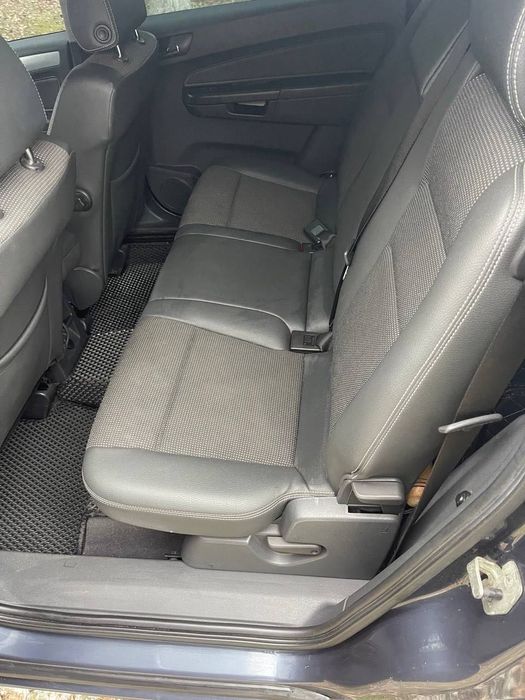 Продам Opel Zafira B