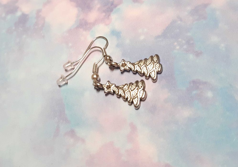 Zimowe kolczyki choineczki