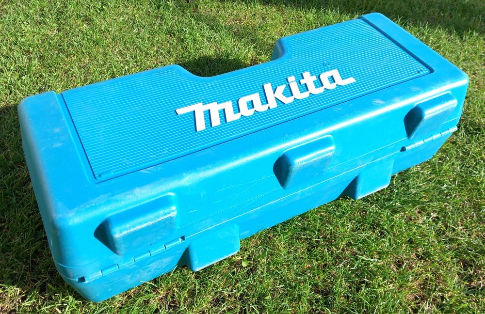 Skrzynka walizka Makita na dużą szlifierkę kątową 230mm stan BDB