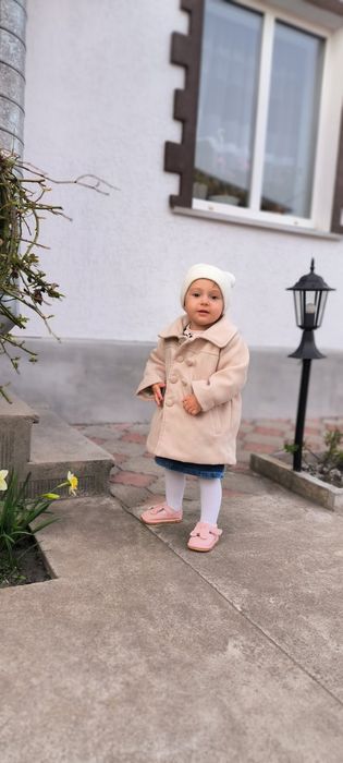 Пальто дитяче 90.р