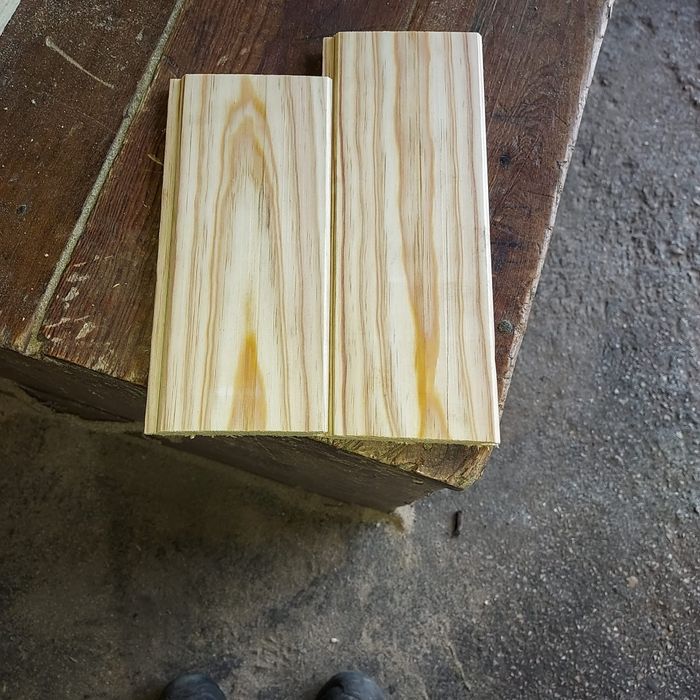 Vigas de pinho maciça