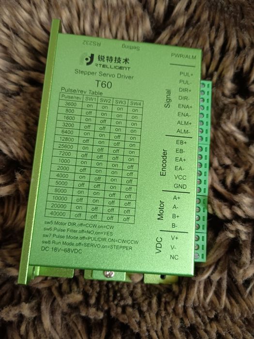 T60 - 2 fazowy napęd krokowy