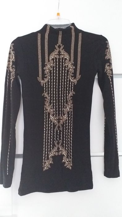 Bluzka sweter elegacka zdobiona