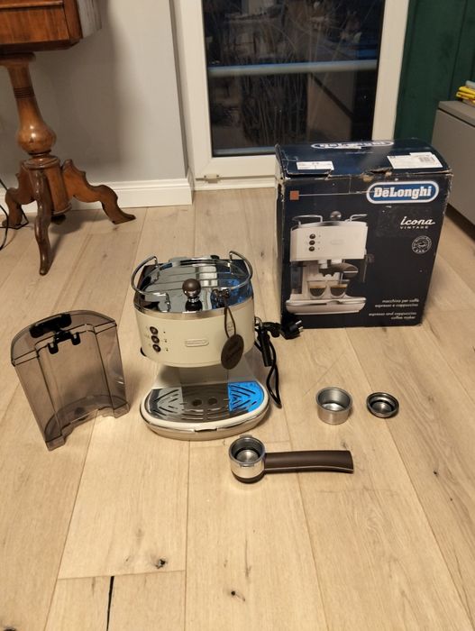 Ekspres ciśnieniowy DeLonghi Vintage retro