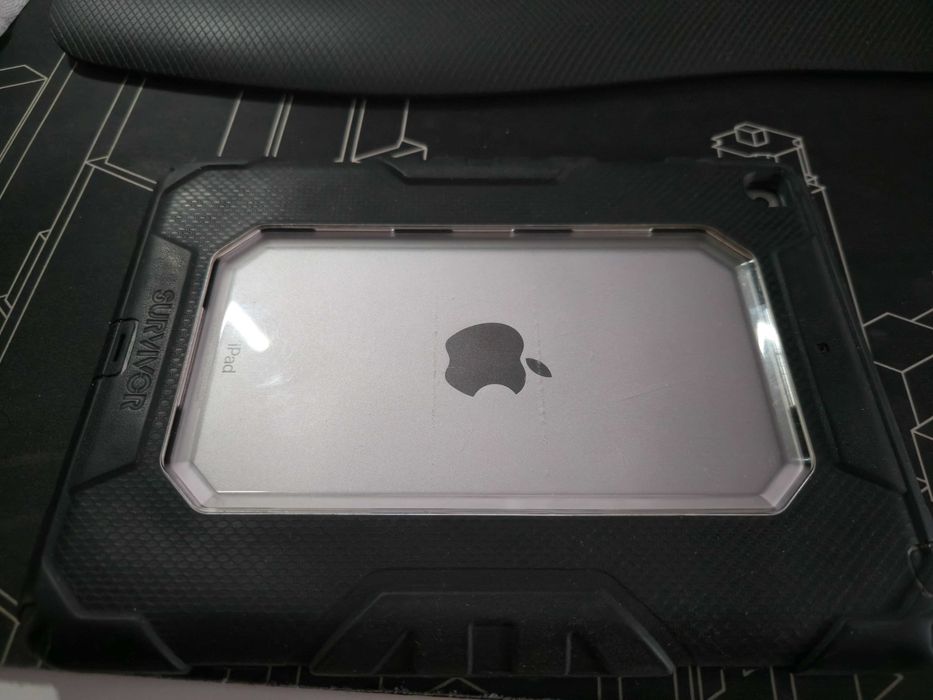 Ipad 9.7 6 Gen 128GB WIFI + GSM