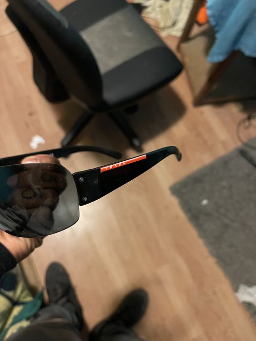 Oculos da prada preto e oculos moss preto