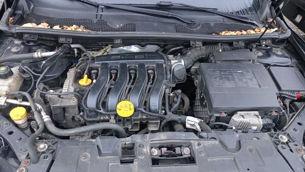 Renault Megane IIII Scenic Silnik Kompletny 1.6 16V K4M858