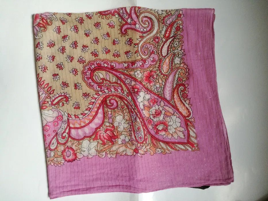 PIECES lekka rozowa chusta szal wzorki paisley