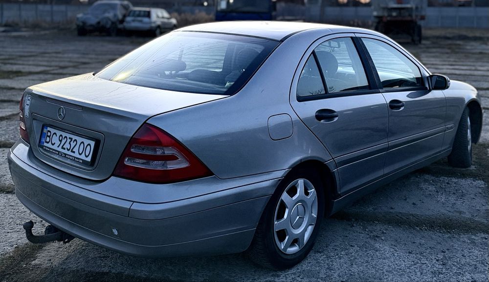 ТОРГ термінова продажа mercedes w203 2.2 cdi