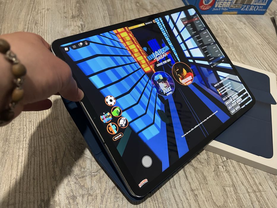 Tablet Ipad pro 12.9 3gen + etui smartfolio