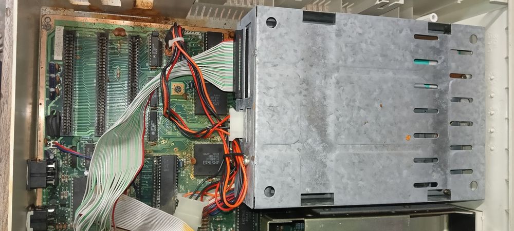 Retro komputer Amstrad PC 1512DD