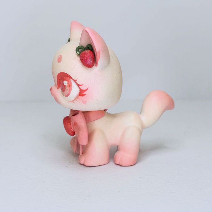 Lps Custom kotek truskawkowy