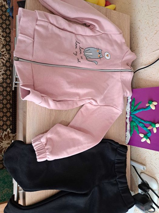 Дитячий костюм для дівчинки