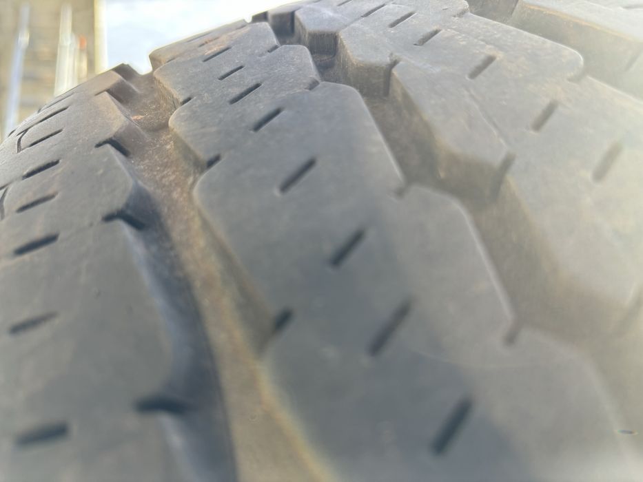 Opony Continental Vancocamper 215/70/R15