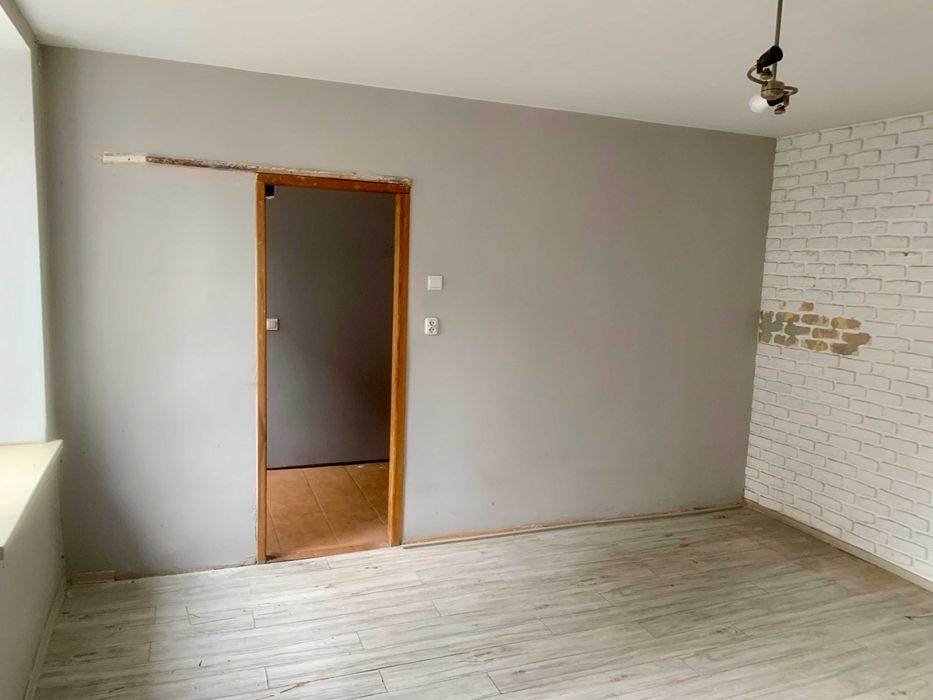 36 m2 Mieszkanie 2 pokoje blisko Centrum do remontu
